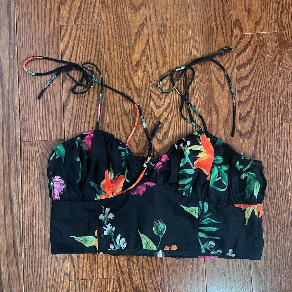 Urban Outfitters Cropped Top